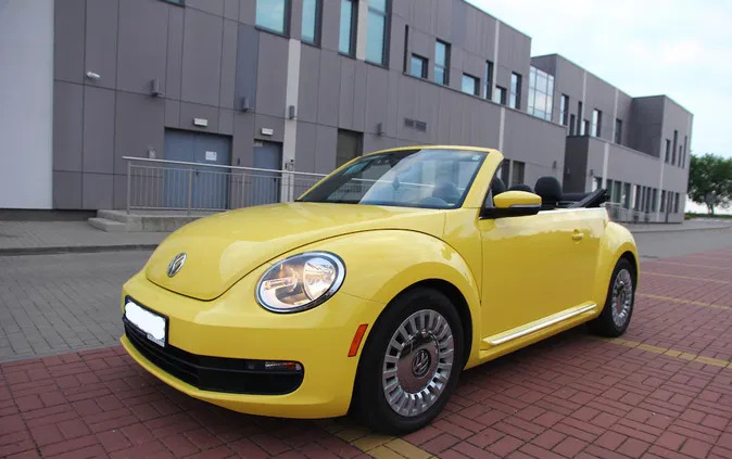 samochody osobowe Volkswagen Beetle cena 66999 przebieg: 125050, rok produkcji 2015 z Wrocław